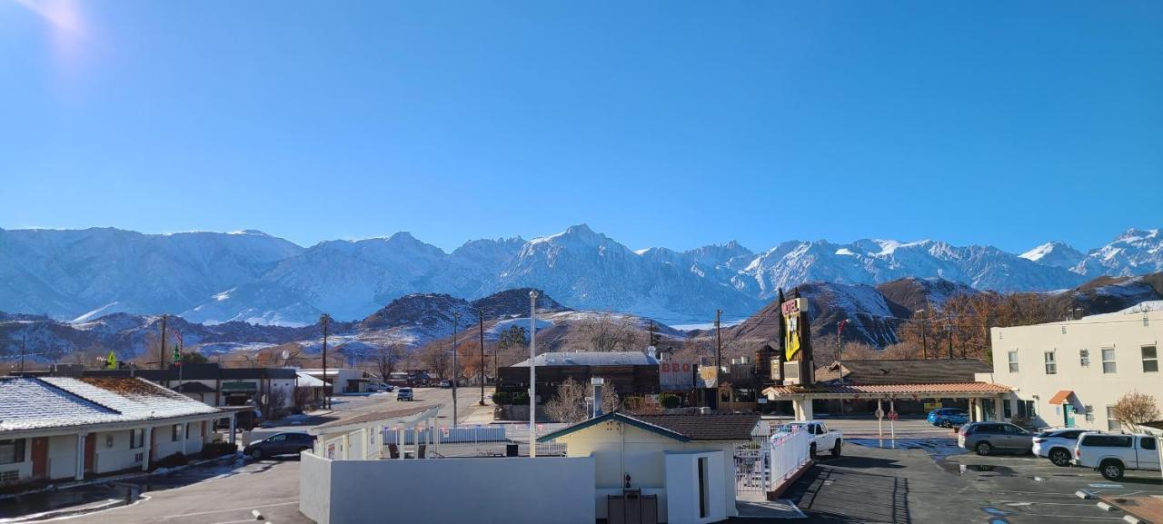Dow Villa Motel Lone Pine Exterior photo
